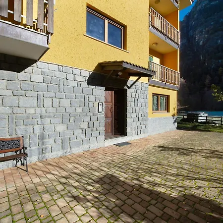 Casa Vacanze Roberto Apartment *