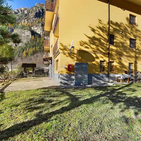 Apartment Casa Vacanze Roberto Antey-Saint-Andre