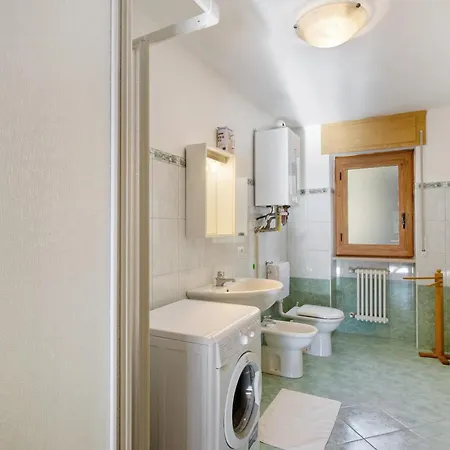 Apartment Casa Vacanze Roberto *